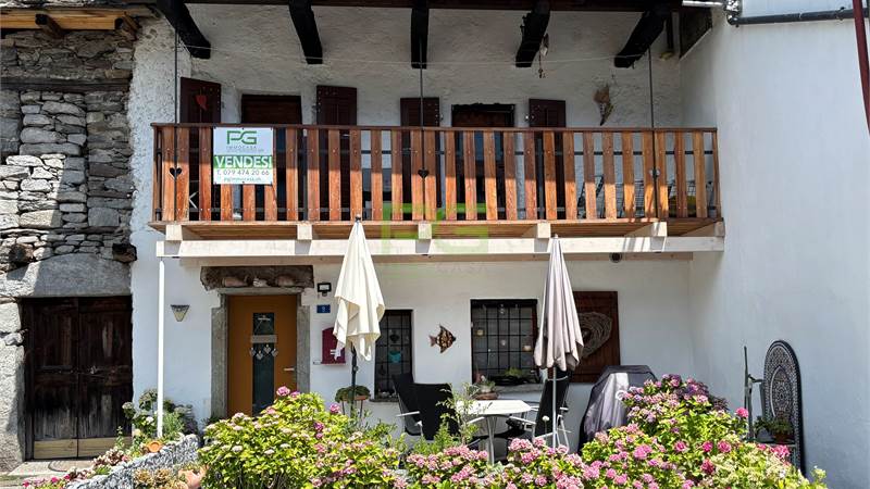 Terraced house for sale in Claro