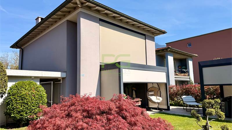 Splendida casa con giardino