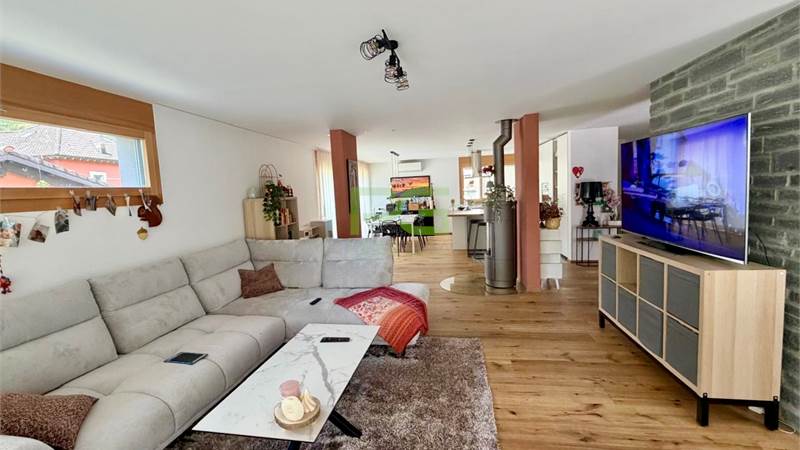 Moderna casa unifamiliare in vendita