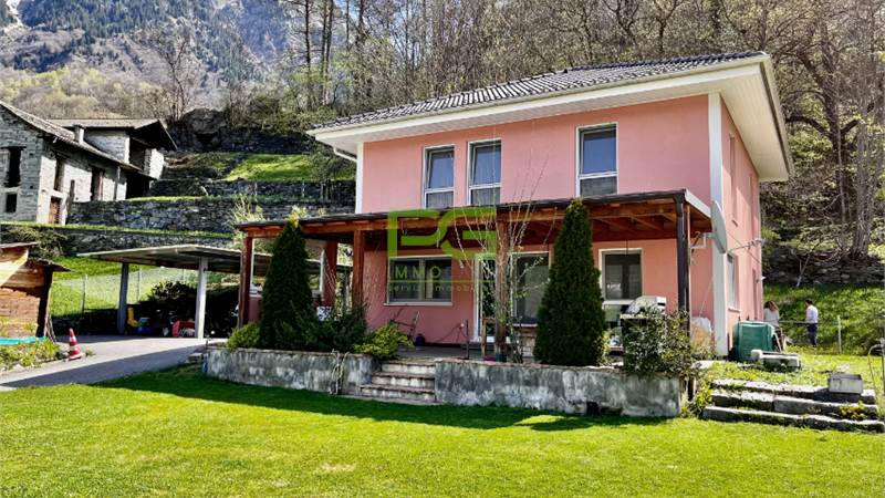 Town House for sale in Blenio